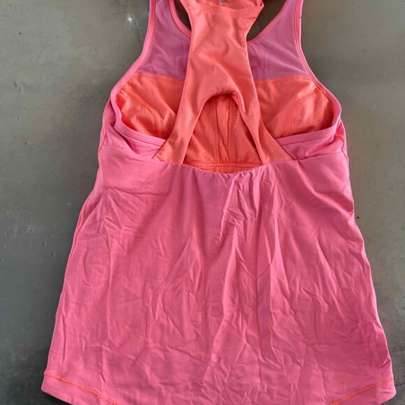 Lululemon Sport Tank Top - Picture 3 of 3